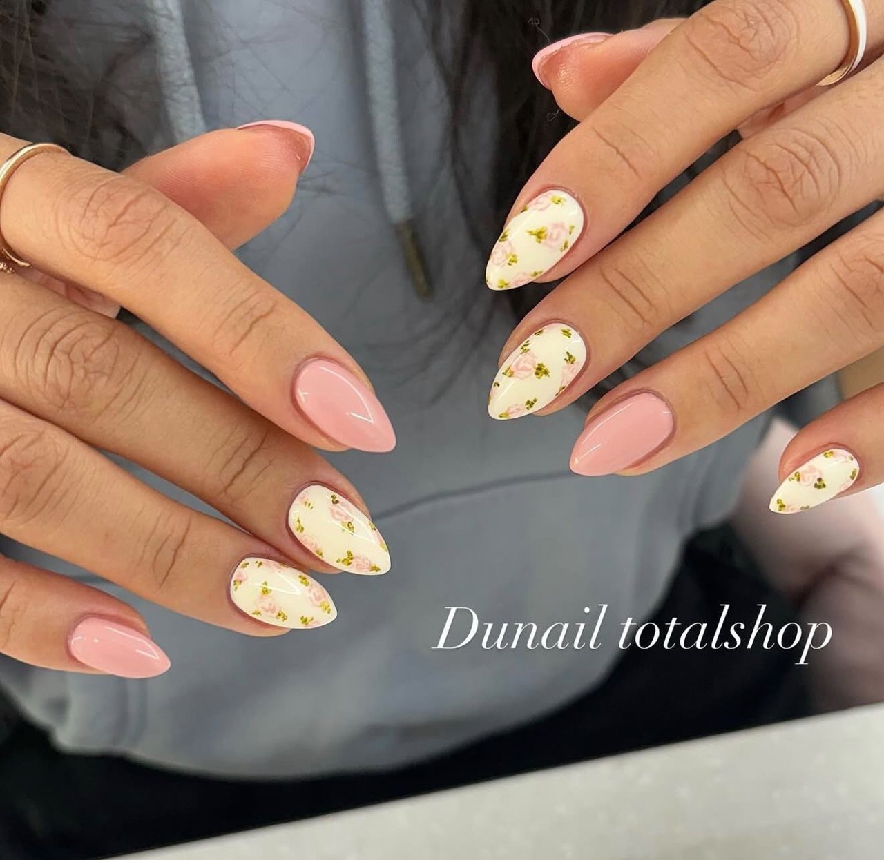 디유네일 — Nail work 2 · 창원 | Beautia